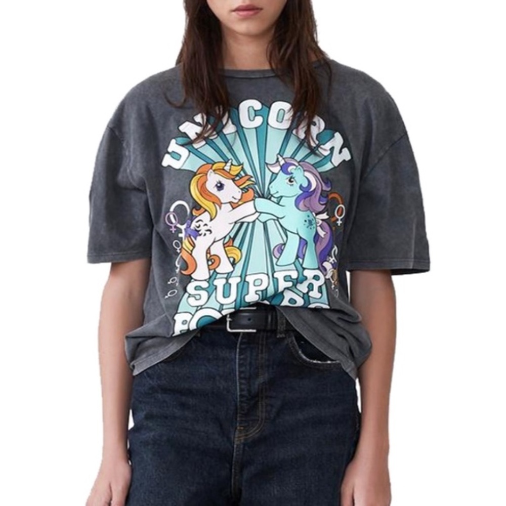NWT “Unicorn Super Powers” graphic T Shirt - Picture 3 of 9